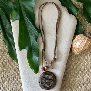 🌺WOOD & Leather Necklace BOHO Surfer Hippie